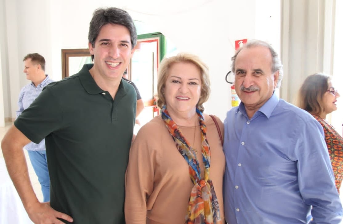 Valdemar Bernardo Jorge, Dona Ódina e Renato Silva.